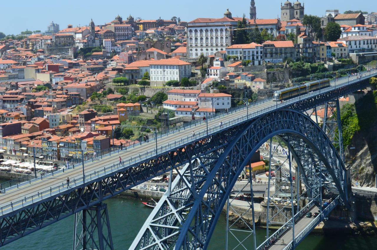 Pôr do Sol Vila Nova de Gaia Exterior foto